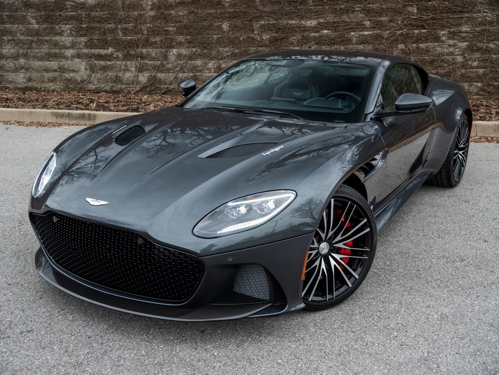 Астон мартин dbs superleggera